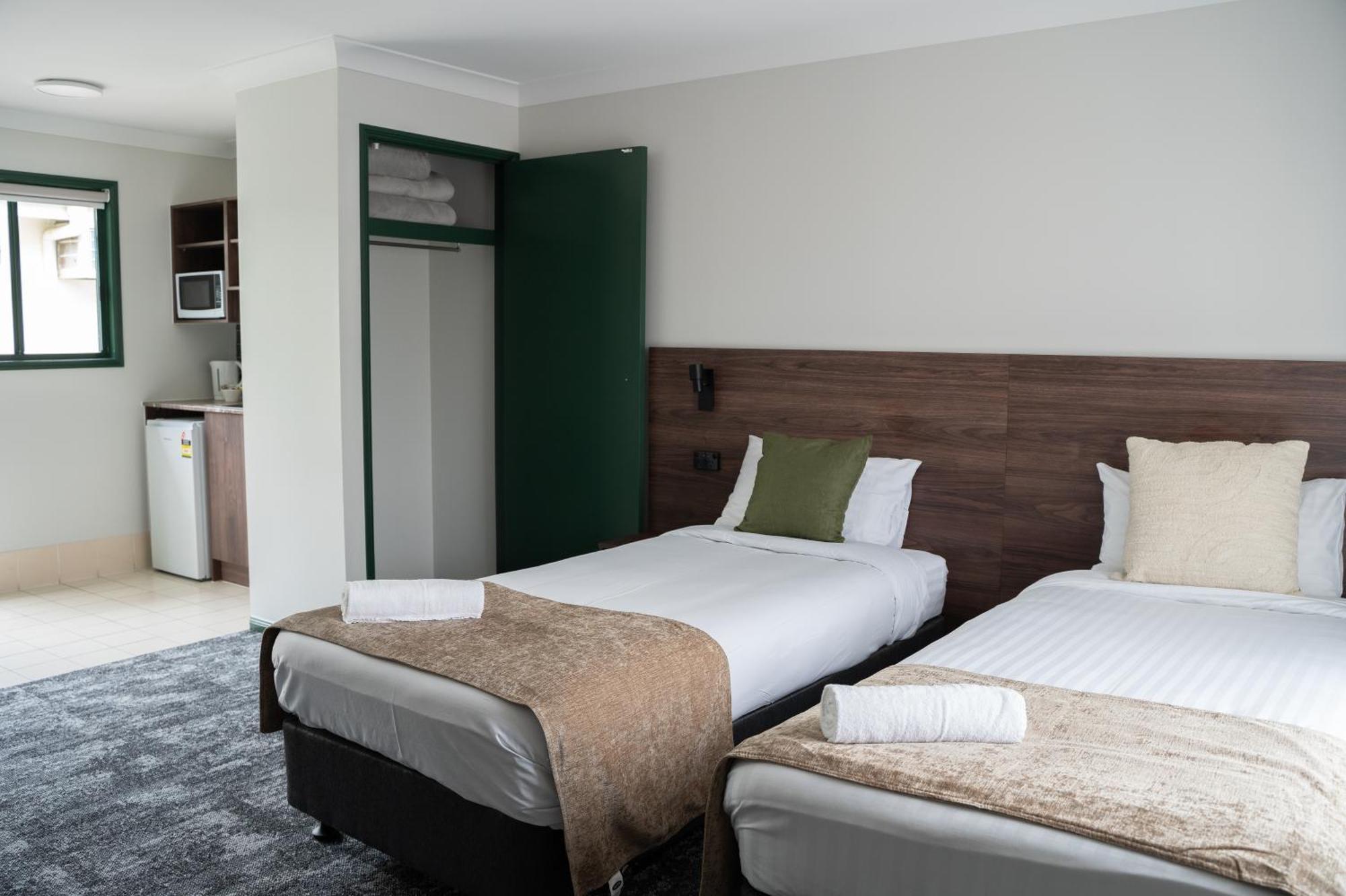 Wallaby Hotel Mudgeeraba Buitenkant foto